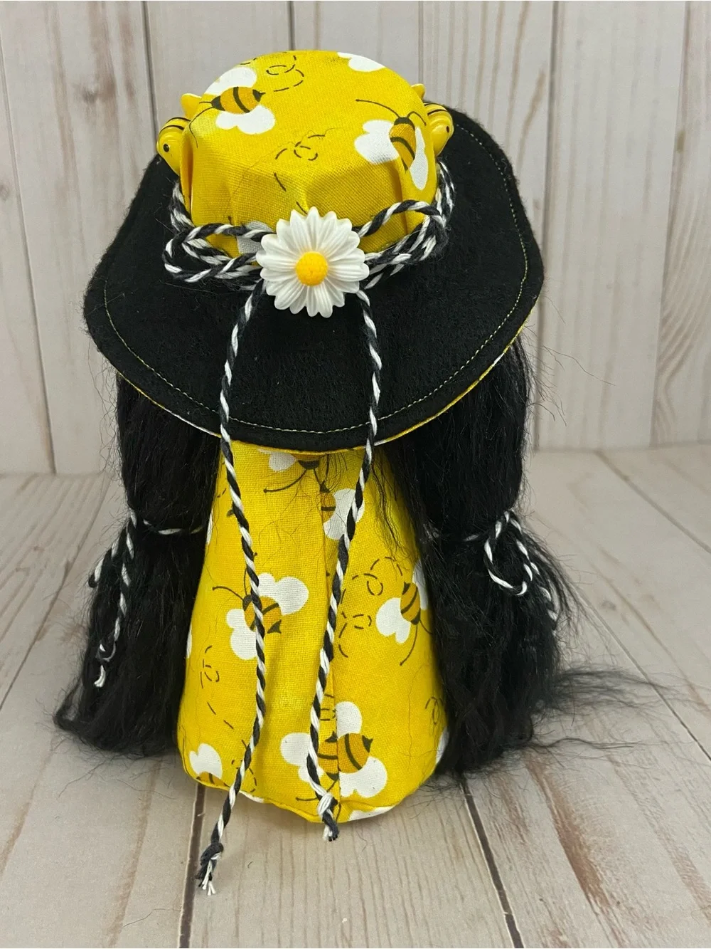 Handmade Bee Gnome Girl – Spring Summer Decor, Bumble Bee Tiered Tray Gnome - Picture 10 of 14